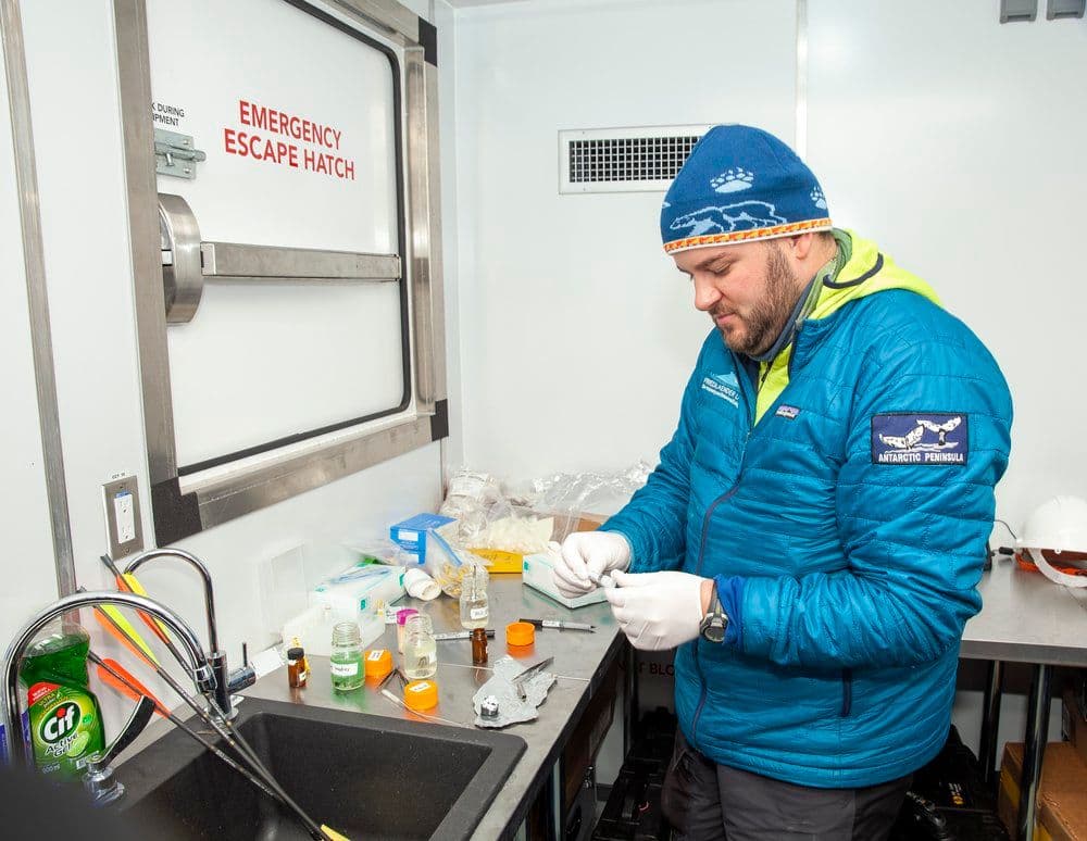 © Chris Johnson, WWF Australia